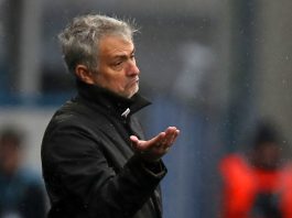 Velké překvapení Mourinho. Chce více peněz, ale…
